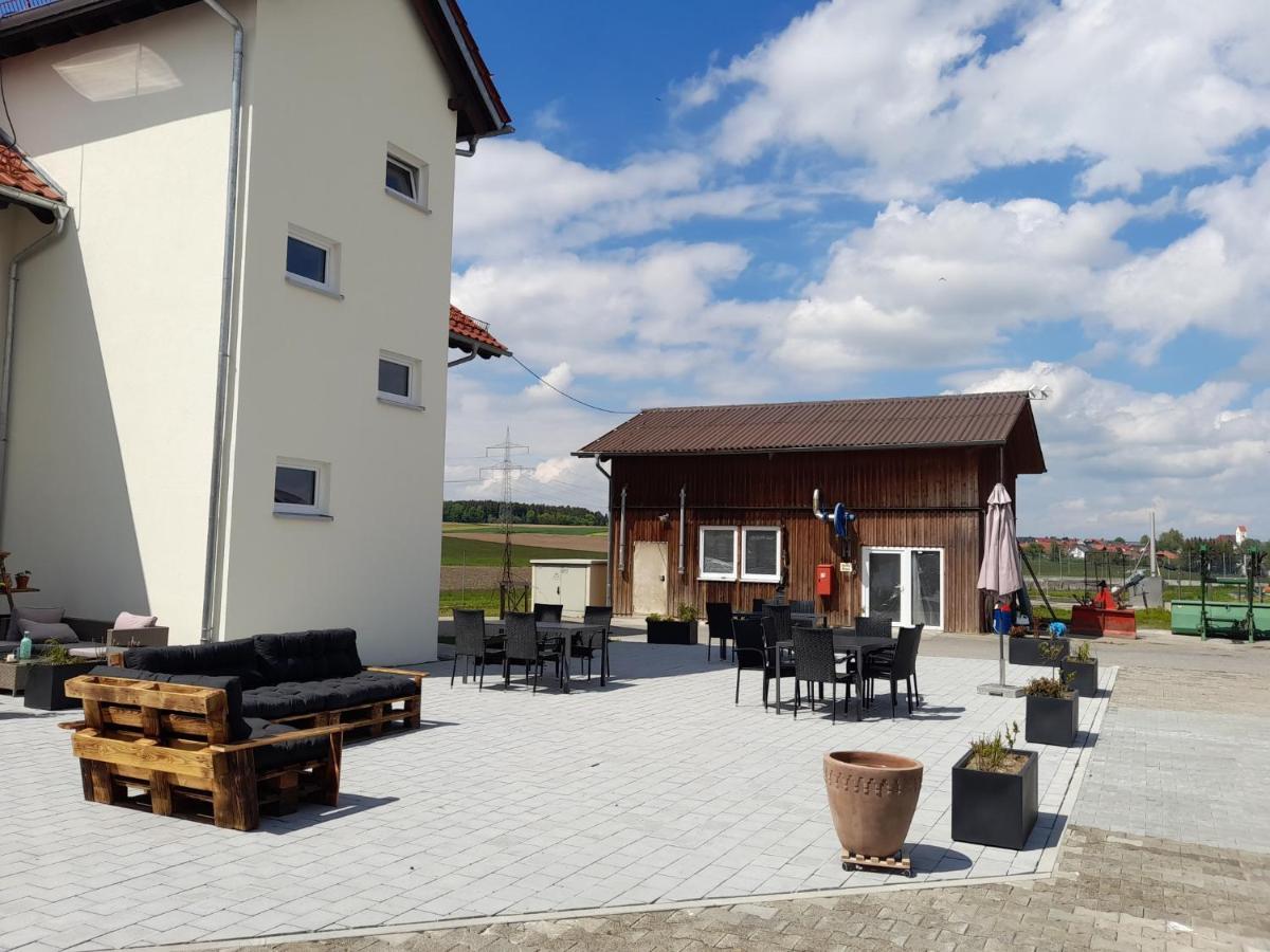 Traubshof Appartement Ochsenhausen Buitenkant foto